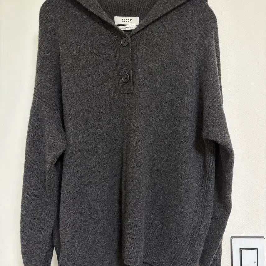 [BUNJANG] COS Cashmere Button Detail Knit Sweater / COS 캐시미어 버튼 디테일 니트