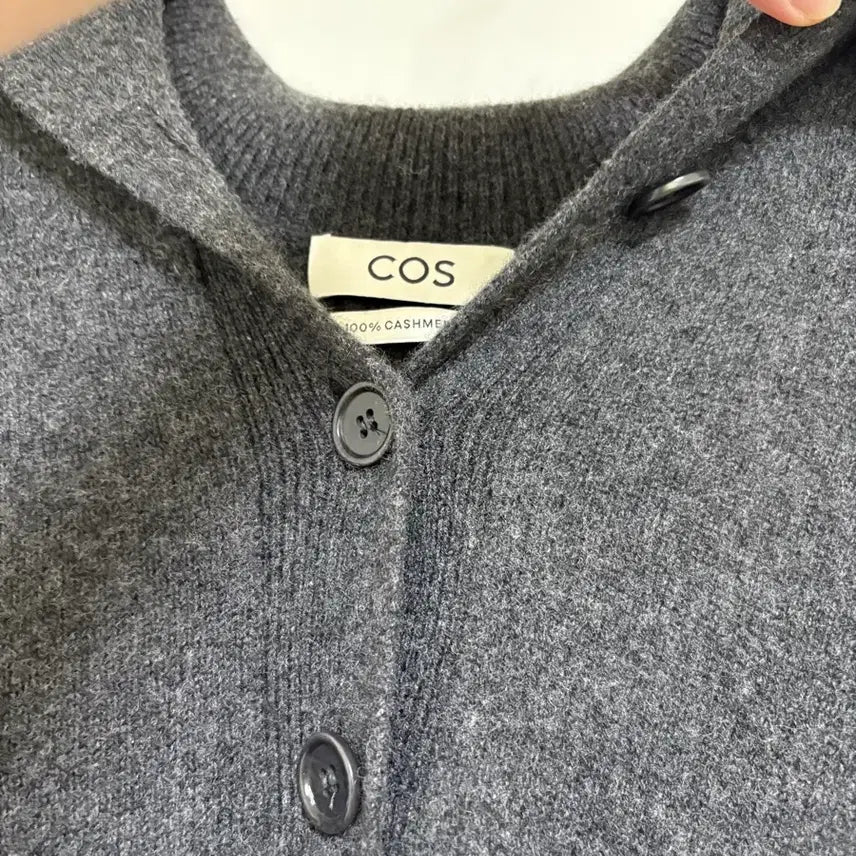 [BUNJANG] COS Cashmere Button Detail Knit Sweater / COS 캐시미어 버튼 디테일 니트