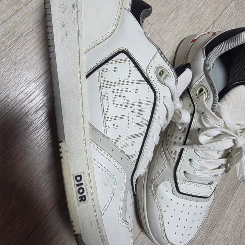 [BUNJANG] Dior CD Logo White Sneakers / 디올 CD 로고 화이트 스니커즈