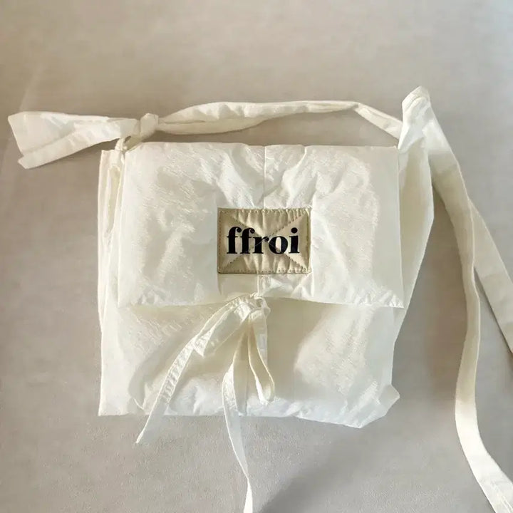 [BUNJANG] Prur BREEZE BACK White / 프루아 브리즈백 화이트