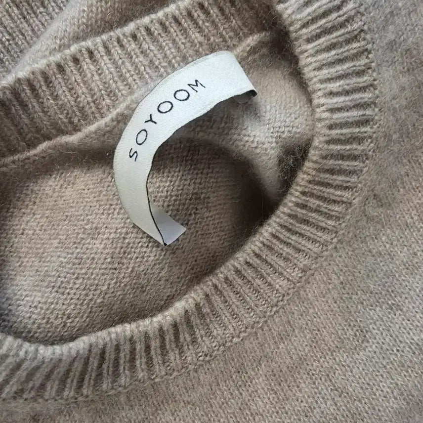 [BUNJANG] SOYOOM Cashmere 100% Beige Knit / SOYOOM 캐시미어 100% 베이지