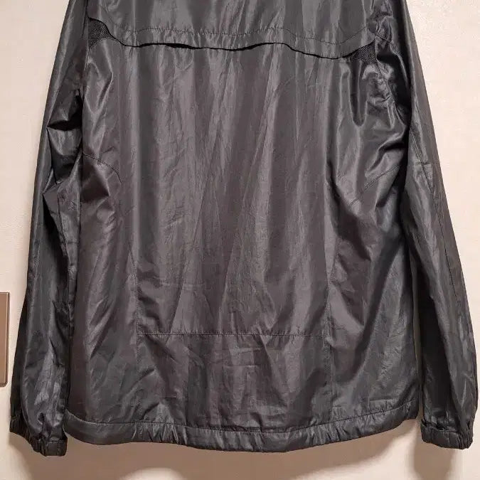 [BUNJANG] Benz Black Windbreaker Jacket (Size 95) / 벤츠 바람막이 블랙 점퍼 95 남녀공용