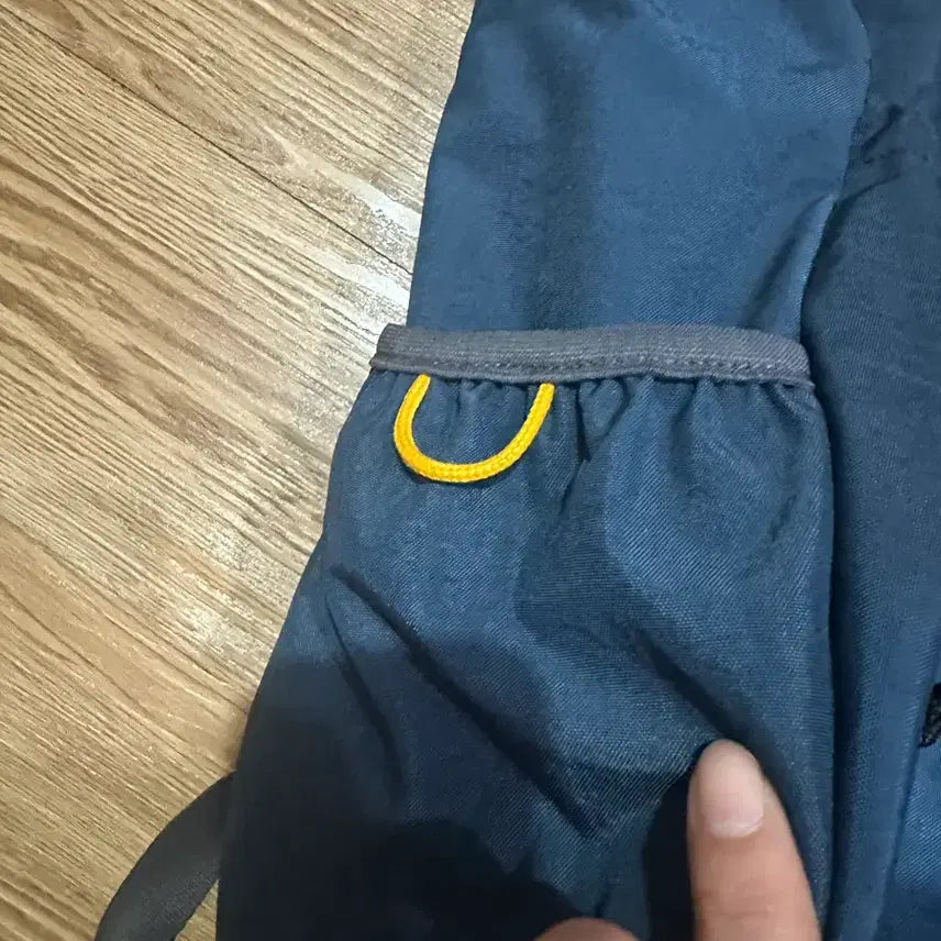 [BUNJANG] Rawrow String Backpack / 로우로우 스트링 백팩