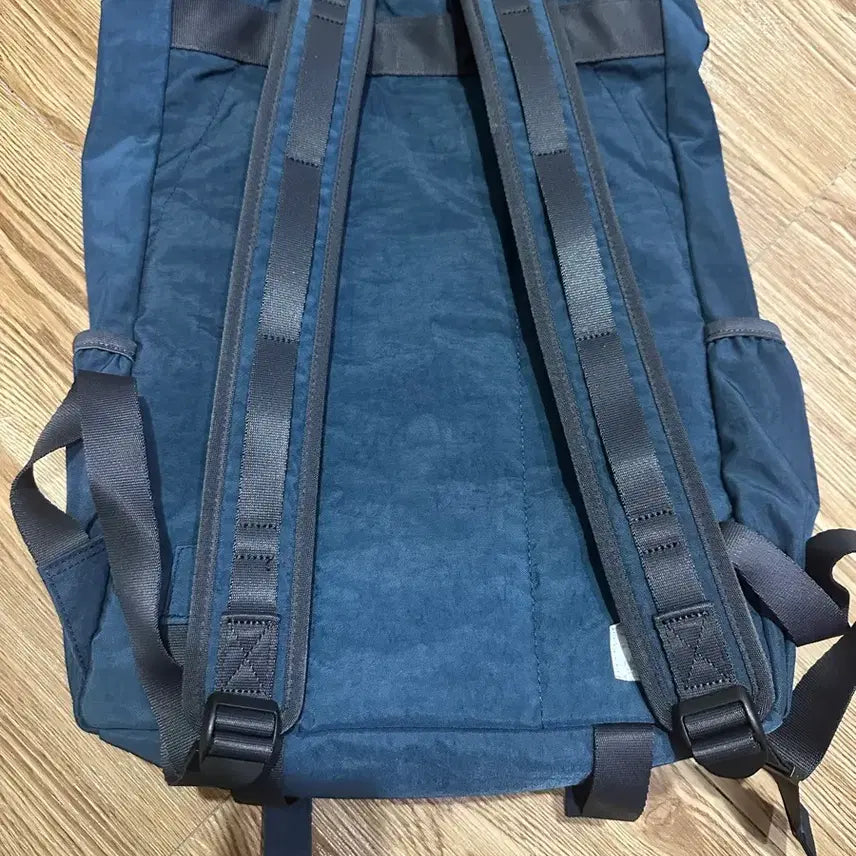 [BUNJANG] Rawrow String Backpack / 로우로우 스트링 백팩