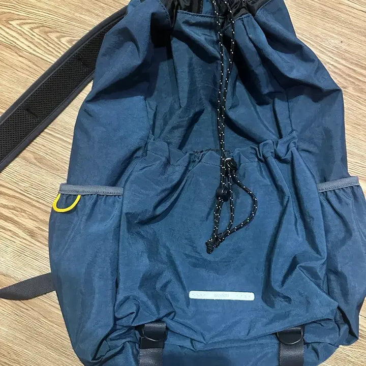 [BUNJANG] Rawrow String Backpack / 로우로우 스트링 백팩