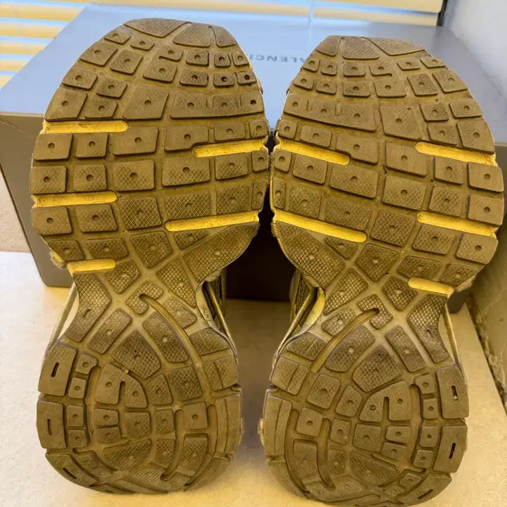 [BUNJANG] Balenciaga 3XL Sneakers Egghshell 41 / 발렌시아가 3XL 스니커즈 에그쉘 41