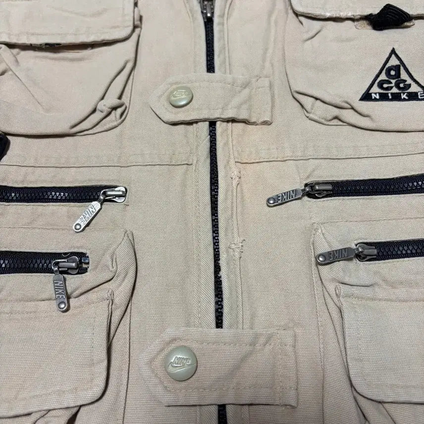 [SOLD OUT] 나이키 ACG 올드스쿨 아웃도어 베이지 멀티포켓 베스트