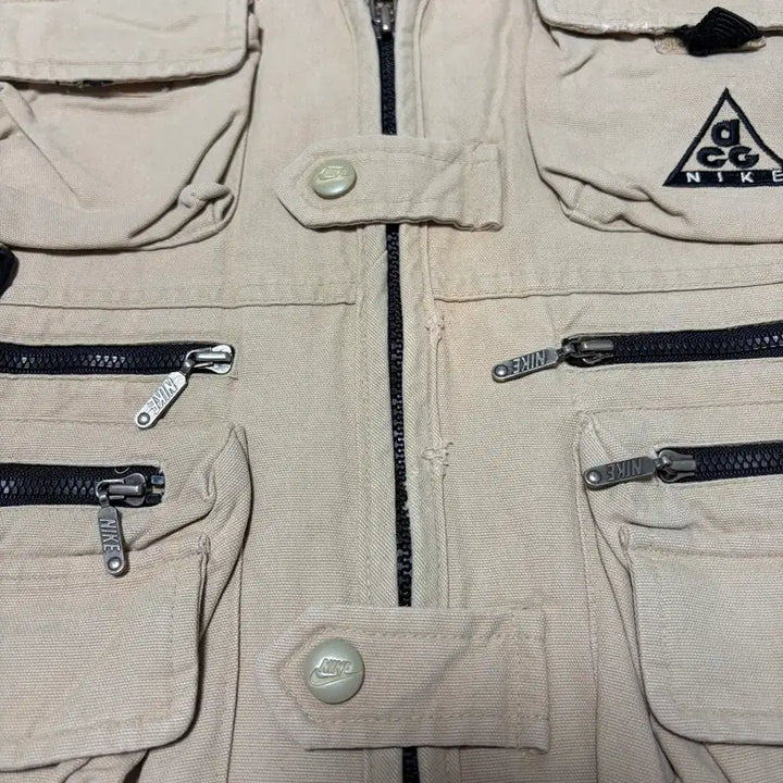 [SOLD OUT] 나이키 ACG 올드스쿨 아웃도어 베이지 멀티포켓 베스트