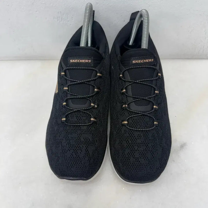 [BUNJANG] Skechers Leopard Spot Memory Foam Sneakers / (245)스케쳐스 운동화 레오파트 스팟 메모리폼