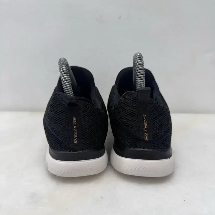 [BUNJANG] Skechers Leopard Spot Memory Foam Sneakers / (245)스케쳐스 운동화 레오파트 스팟 메모리폼