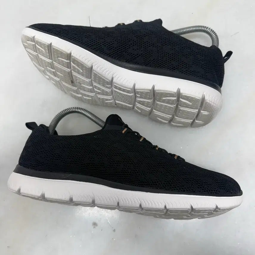 [BUNJANG] Skechers Leopard Spot Memory Foam Sneakers / (245)스케쳐스 운동화 레오파트 스팟 메모리폼