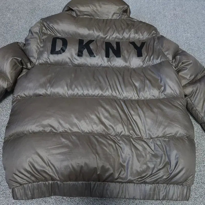 [BUNJANG] DKNY Padded Jacket / [M/M/M] 디케이엔와이 패딩 점퍼