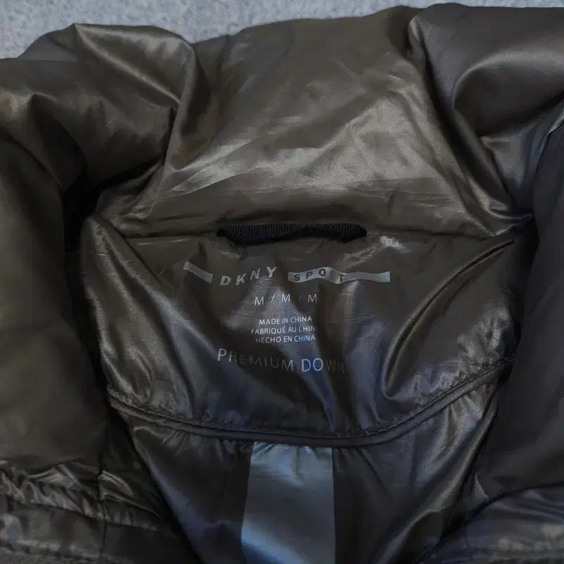 [BUNJANG] DKNY Padded Jacket / [M/M/M] 디케이엔와이 패딩 점퍼