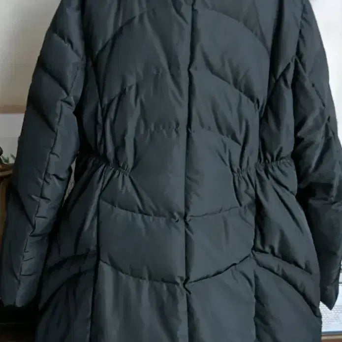 [BUNJANG] 블랙 폭스퍼 하프 패딩 코트 / 블랙 폭스퍼 하프 패딩 코트