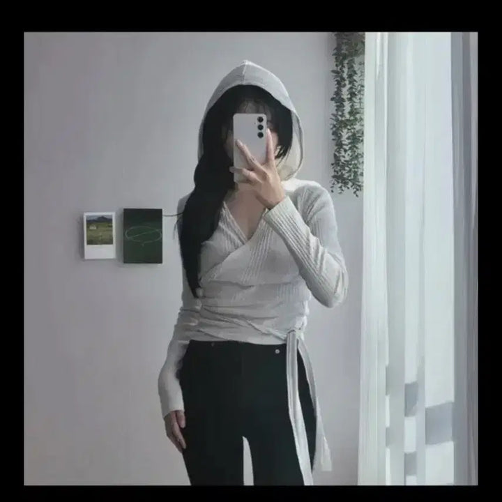 [BUNJANG] Wrap Hood Knit Long Sleeve Ivory / 랩 후드 니트 긴팔 아이보리
