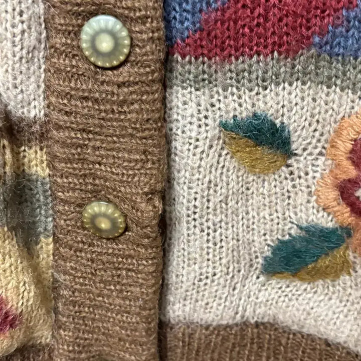 [BUNJANG] Vintage Japanese Wool Blend Embroidered Cardigan / 일본 울 혼방 빈티지 자수 가디건 모리걸