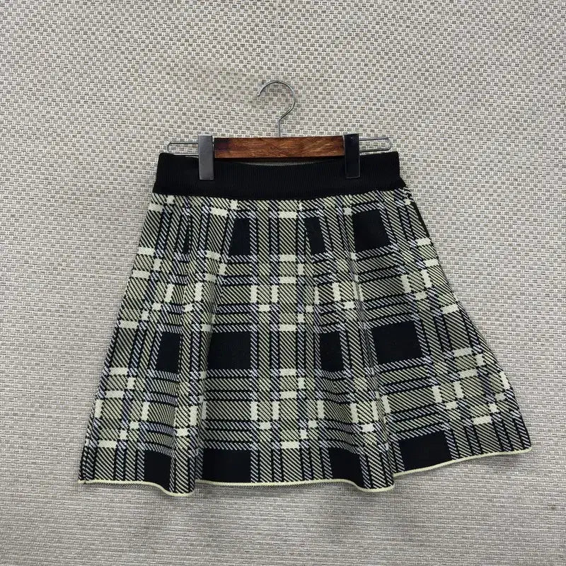 [BUNJANG] Vintage Casual Flare Mini Skirt F / 빈티지 캐주얼 플레어 미니스커트 F M11511