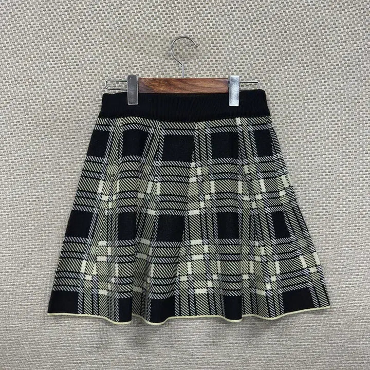 [BUNJANG] Vintage Casual Flare Mini Skirt F / 빈티지 캐주얼 플레어 미니스커트 F M11511