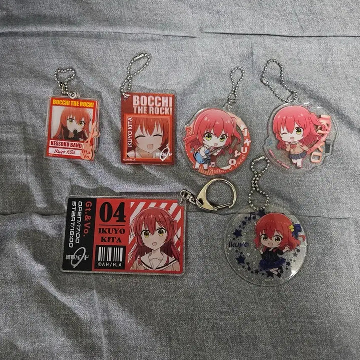 [BUNJANG] Bocchi the Rock Kita Ikuyo Acrylic Keyring Bundle Set / 급처 봇치더락 키타 이쿠요 아크릴 키링 일괄 처분