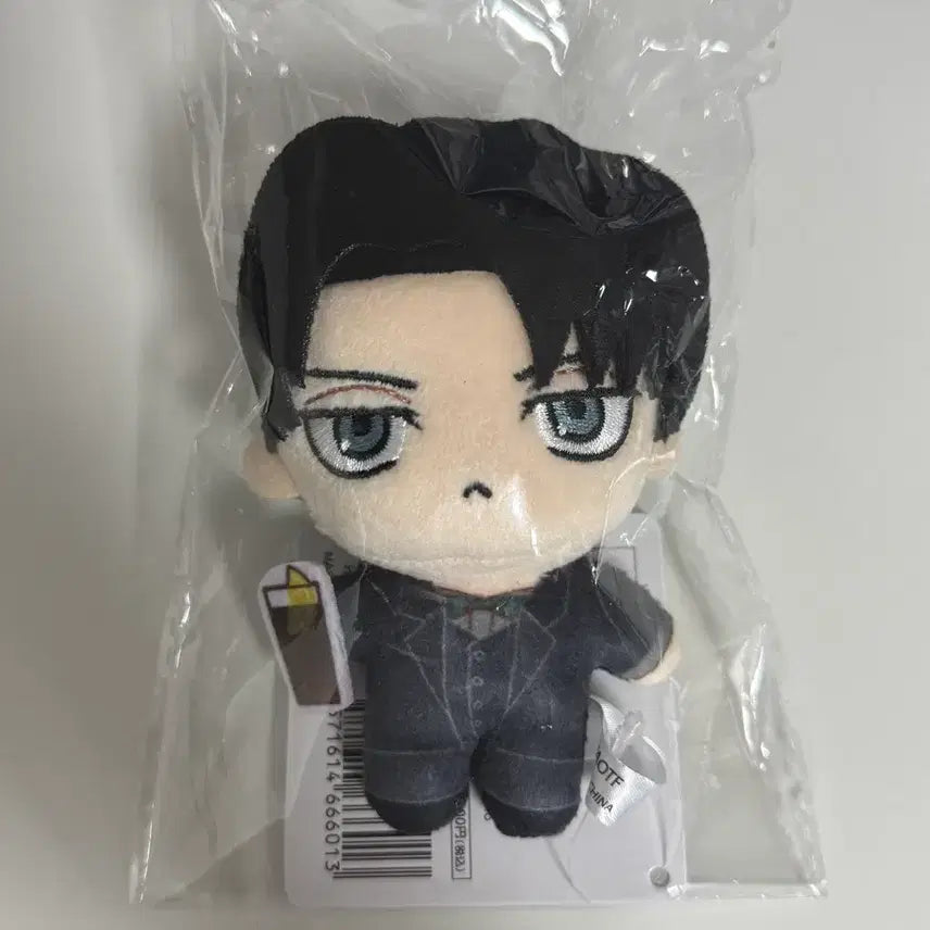 [BUNJANG] Attack on Titan Levi HUB Pub Collaboration Plush Doll / 진격의거인 진격거 리바이 HUB 펍 콜라보 누이 봉제인형 양도