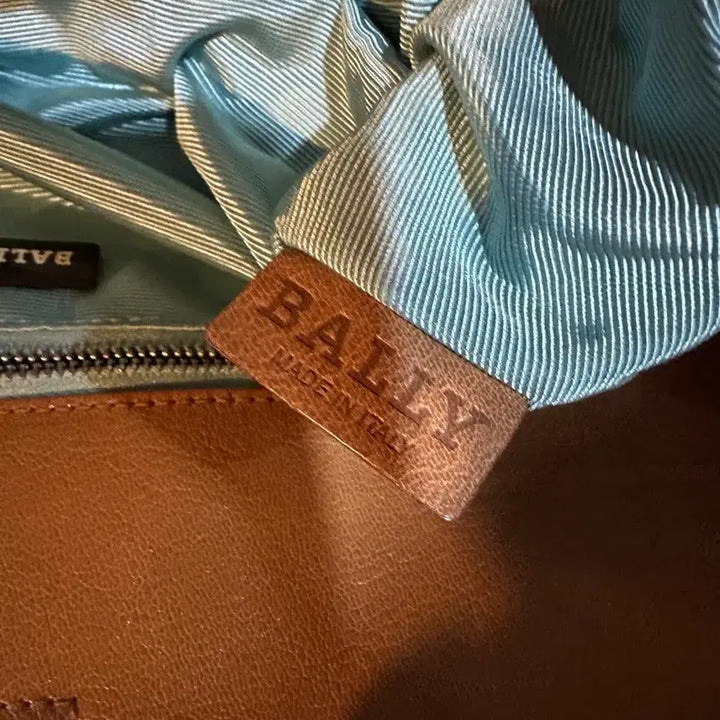 [BUNJANG] Bally Leather Chain Shoulder Bag / 발리 레더 체인 숄더백 카멜