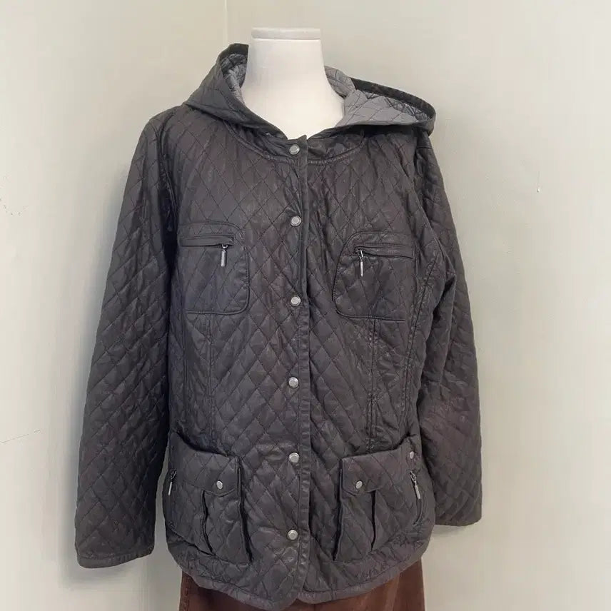 [BUNJANG] Vintage Diamond Quilted Multi-Pocket Hooded Jacket / 빈티지 다이아몬드 퀼팅 멀티포켓 후드 자켓  J03950