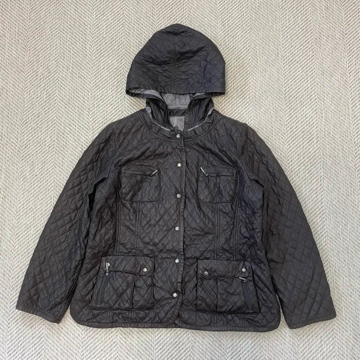 [BUNJANG] Vintage Diamond Quilted Multi-Pocket Hooded Jacket / 빈티지 다이아몬드 퀼팅 멀티포켓 후드 자켓  J03950