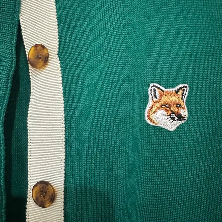 [BUNJANG] Maison Kitsune Fox Patch Cardigan / 메종키츠네 가디건