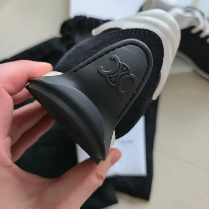 [BUNJANG] Celine Runner Sneakers (Black, Size 38) / 셀린느 블랙 러너 스니커즈 새상품 풀셋 38사이즈