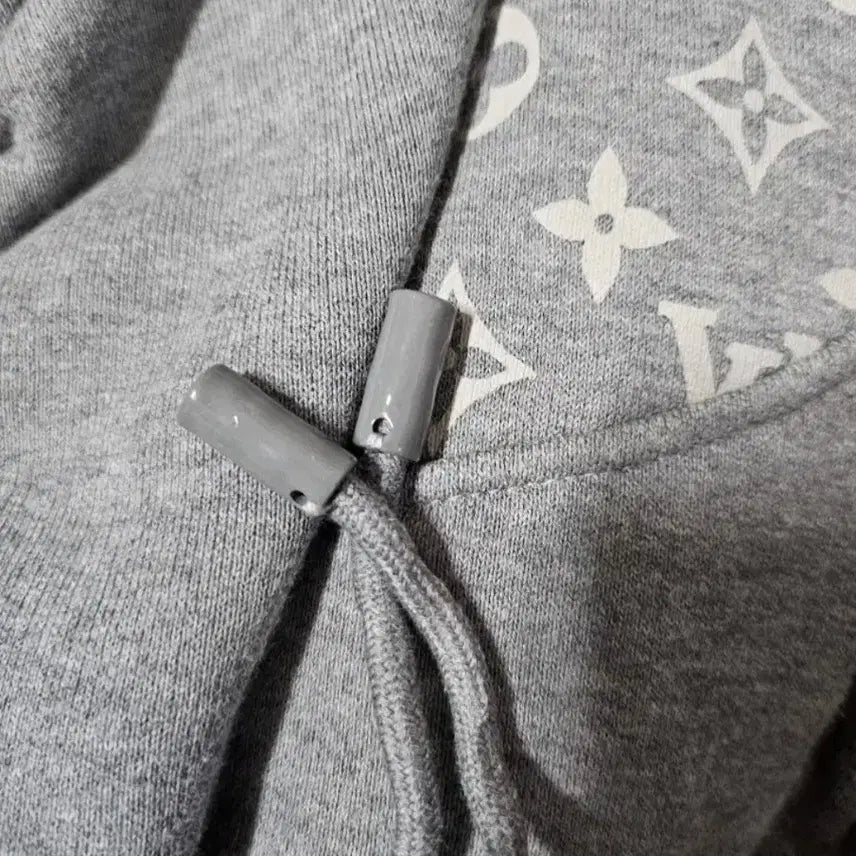 [BUNJANG] Louis Vuitton Monogram Circle Cut Hoodie (M) / 루이비통모노그램서클컷후드티셔츠M사이즈