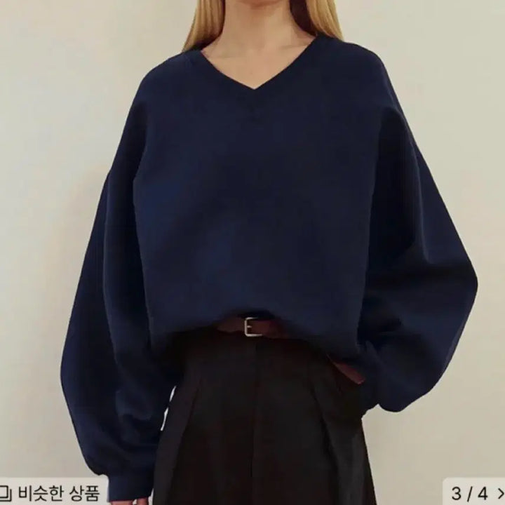 [BUNJANG] Weme Nong V-Neck Navy / 위메농 브이넥 네이비