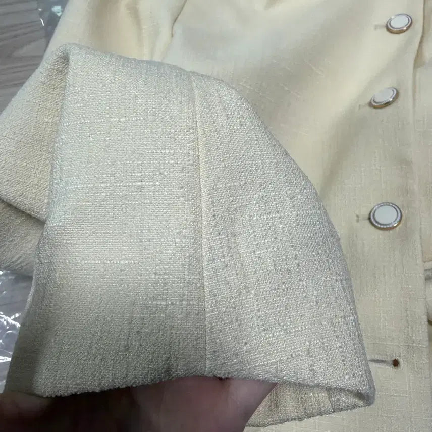 [BUNJANG] ANEDIT Tweed Jacket Cream Yellow / ANEDIT 언에디트 트위드자켓 크림 옐로우 급처
