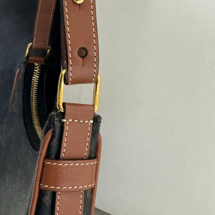 [BUNJANG] Celine Ava Small Hobo Bag / [정품]새상품급 셀린느 아바백 호보백 스몰