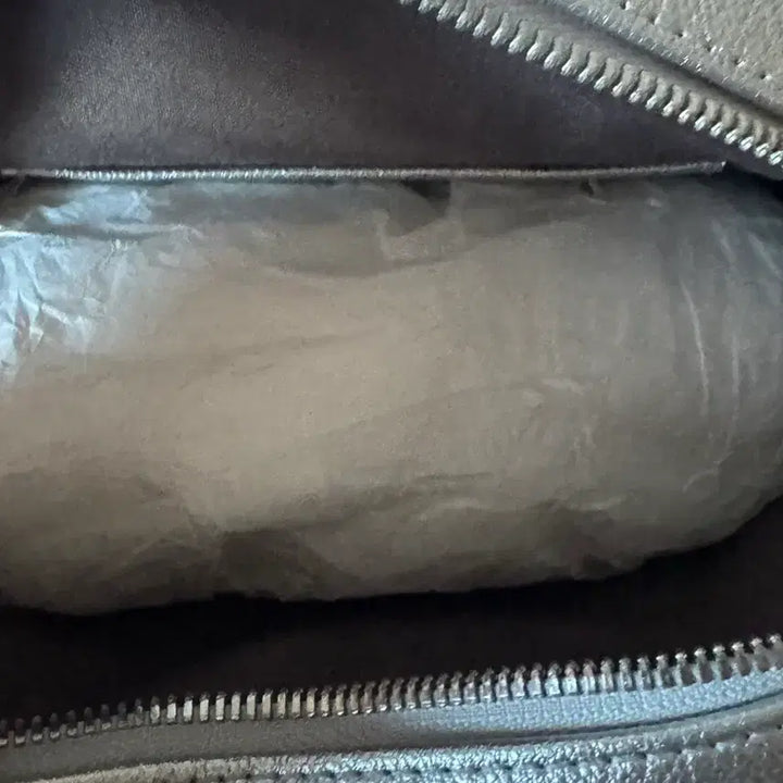 [BUNJANG] Cardinal Red To-art Bag Silver Backpack / 카디널레드 투아트백 실버 To-art BAG silver