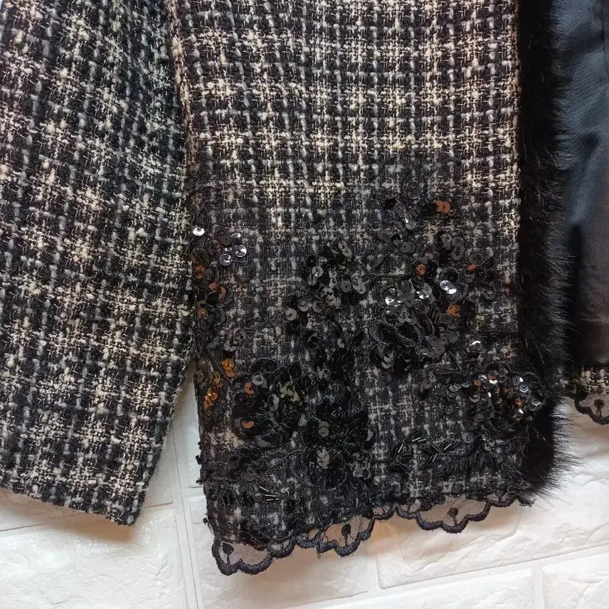 [BUNJANG] Mink Trim Tweed Floral Lace Beaded Jacket / 밍크 트리밍 트위드 꽃무늬 레이스 비즈 자켓