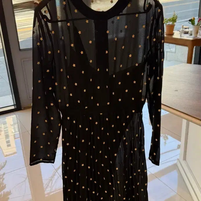 [BUNJANG] Maje Pleated Dress / 마쥬 플리츠 원피스(정품)