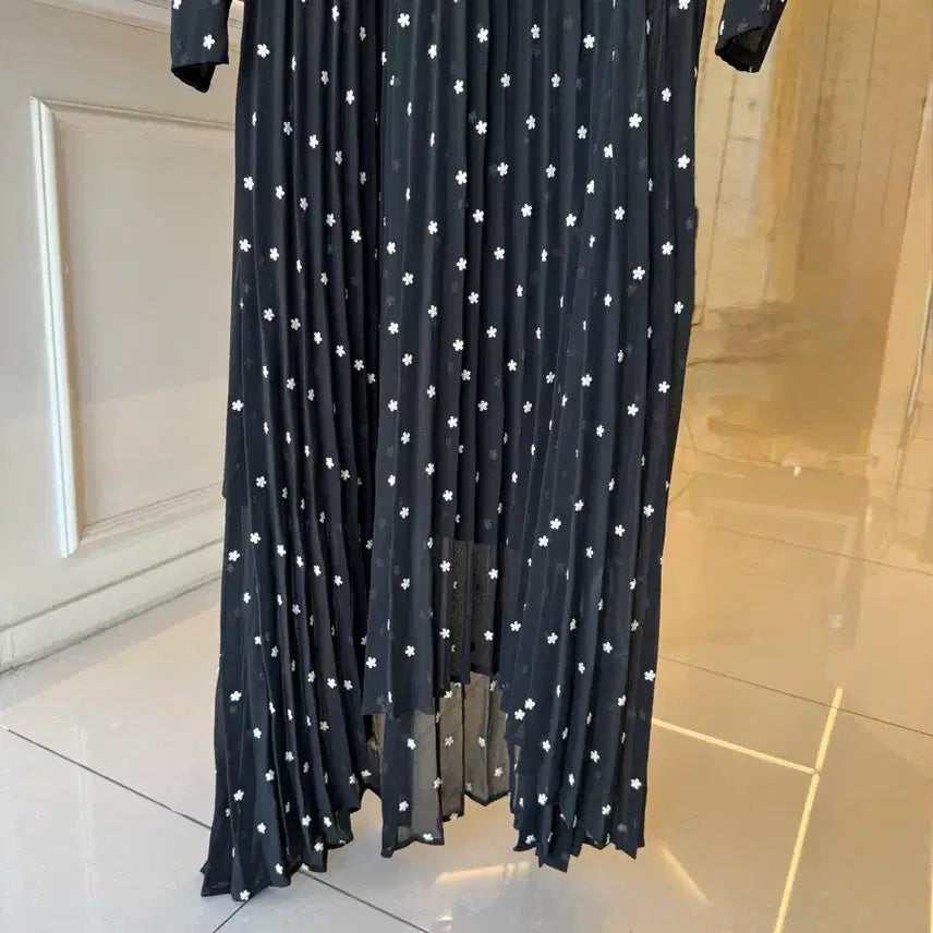 [BUNJANG] Maje Pleated Dress / 마쥬 플리츠 원피스(정품)