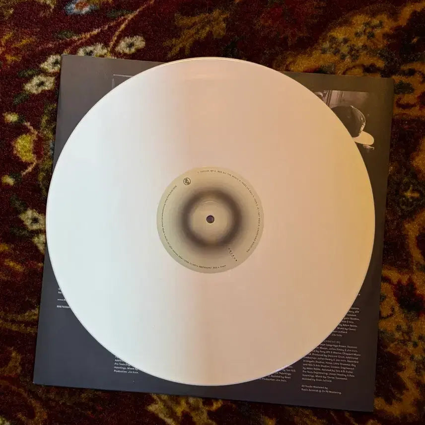 [BUNJANG] Nothing But Thieves - Nothing But Thieves LP / Nothing But Thieves 1집 화이트 LP