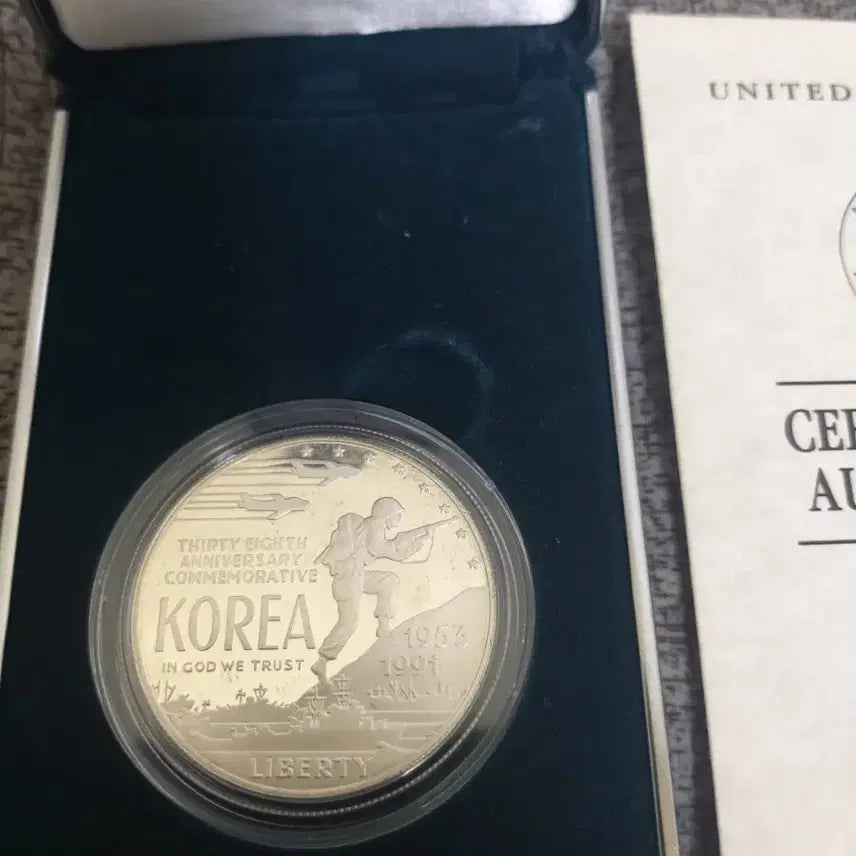 [BUNJANG] United States Korean War Memorial Silver Coin / 한국전쟁 참전 기념 은화 케이스 포함 판매합니다