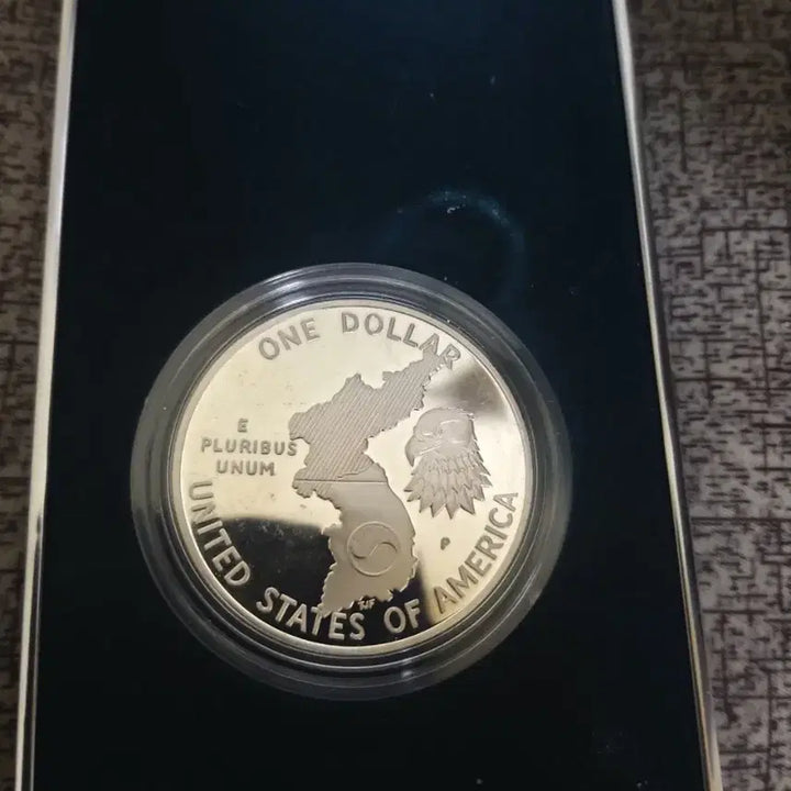 [BUNJANG] United States Korean War Memorial Silver Coin / 한국전쟁 참전 기념 은화 케이스 포함 판매합니다