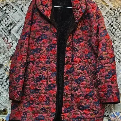 [BUNJANG] Floral Quilted Wool Coat / 플라워 패턴 퀼팅 털누빔 코트