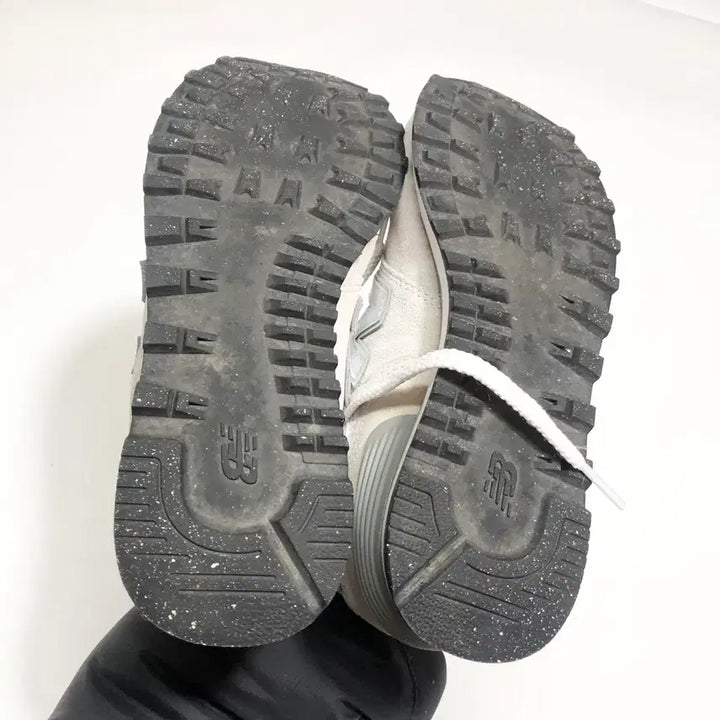 [BUNJANG] New Balance 574 Sneakers 225 / 뉴발란스 574 스니커즈 225