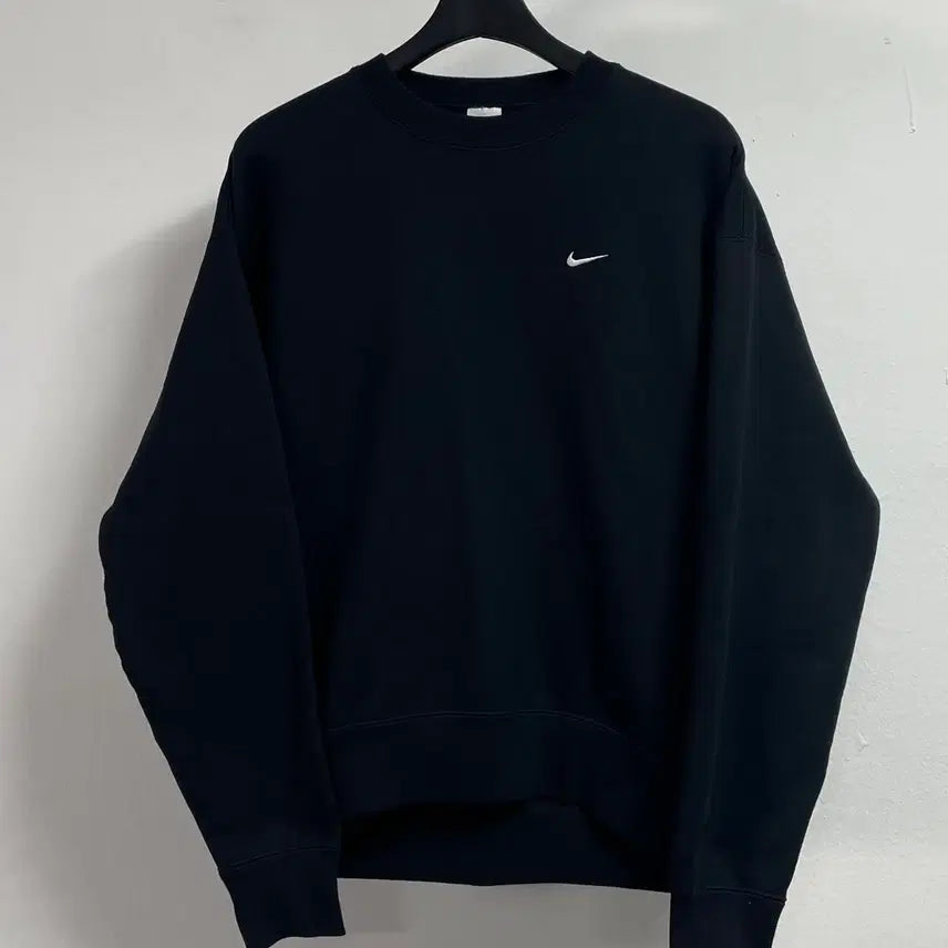 [BUNJANG] Nike NRG Swoosh Black Sweatshirt / 나이키 NRG 스우시 블랙 맨투맨 (on.361)