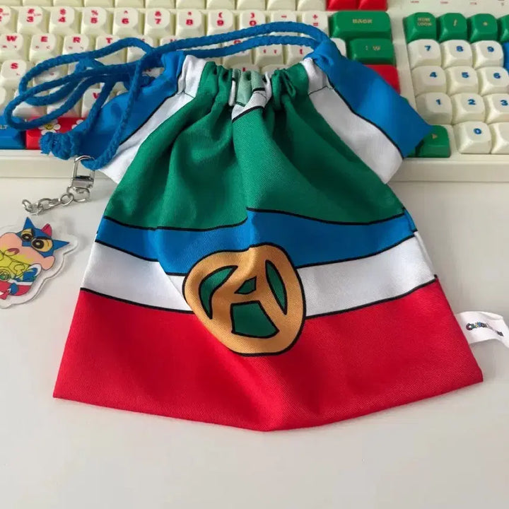 [BUNJANG] Crayon Shin-chan String Pouch with Keyring / 짱구는 못말려 스트링 파우치 키링 포함