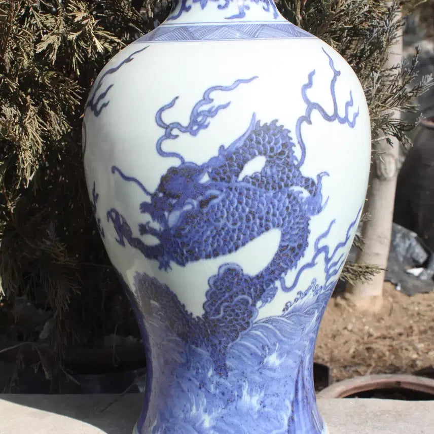 [BUNJANG] Chinese Porcelain Blue and White Dragon Vase / 중국도자기 청화 용문 화병