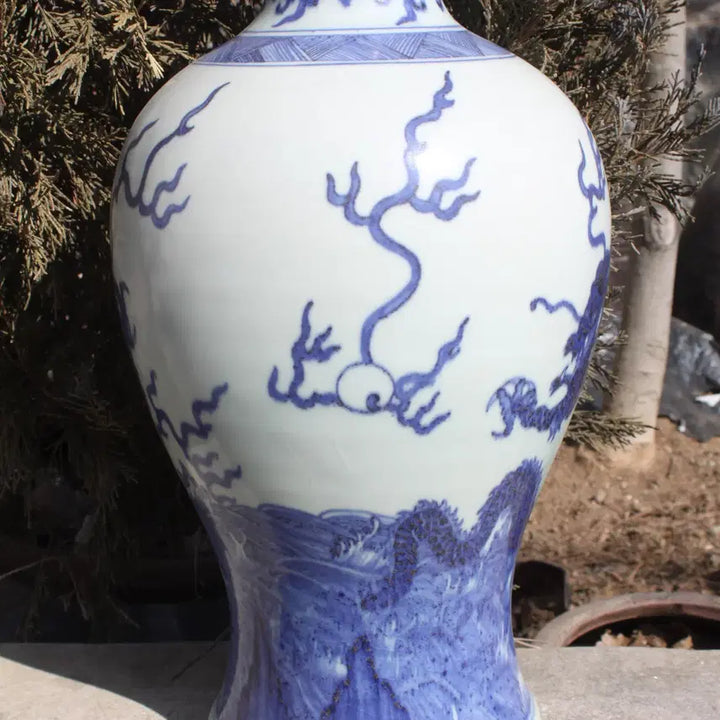 [BUNJANG] Chinese Porcelain Blue and White Dragon Vase / 중국도자기 청화 용문 화병