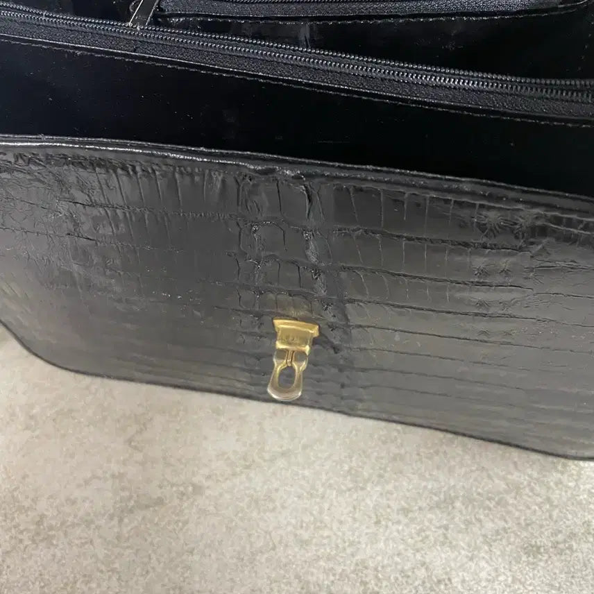 [BUNJANG] Black Crocodile Leather Shoulder Bag & Crossbody / 500만원대 고가의 블랙 악어 가죽 숄더백&크로스백