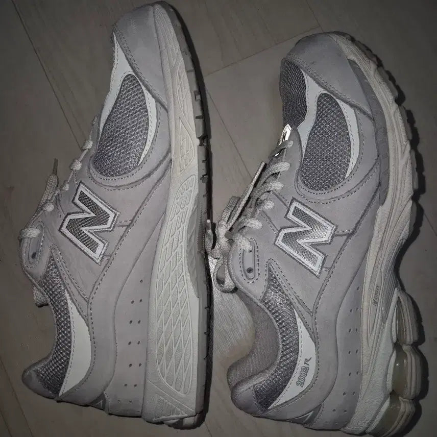 [BUNJANG] New Balance U2002RAP Sneakers 285 / 뉴발란스 운동화 U2002RAP 285