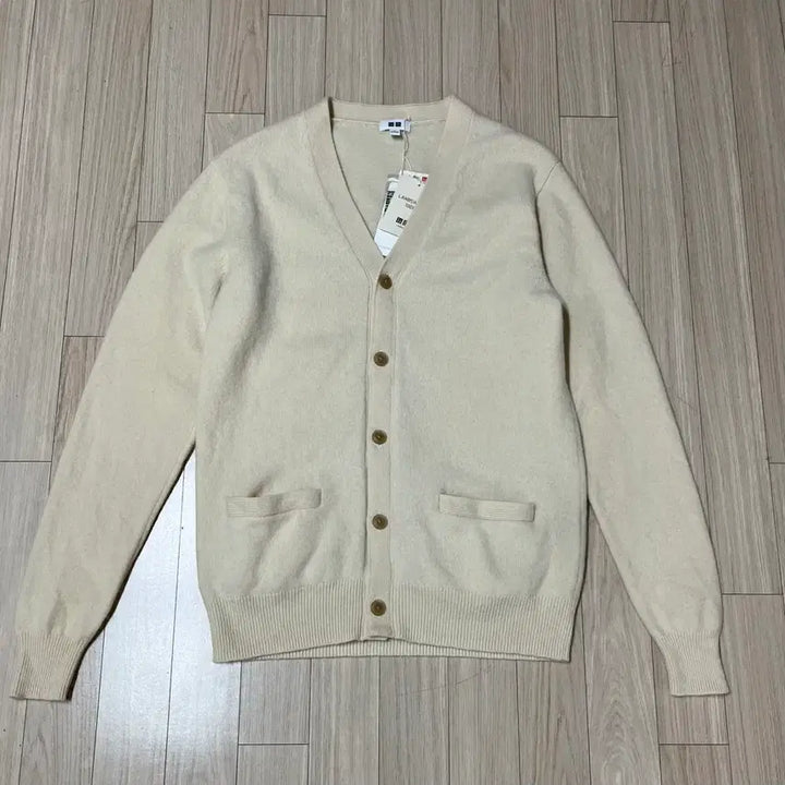 [BUNJANG] Uniqlo Lambswool Cardigan / 유니클로 가디건 램스울 100%