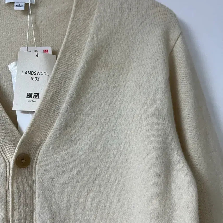 [BUNJANG] Uniqlo Lambswool Cardigan / 유니클로 가디건 램스울 100%